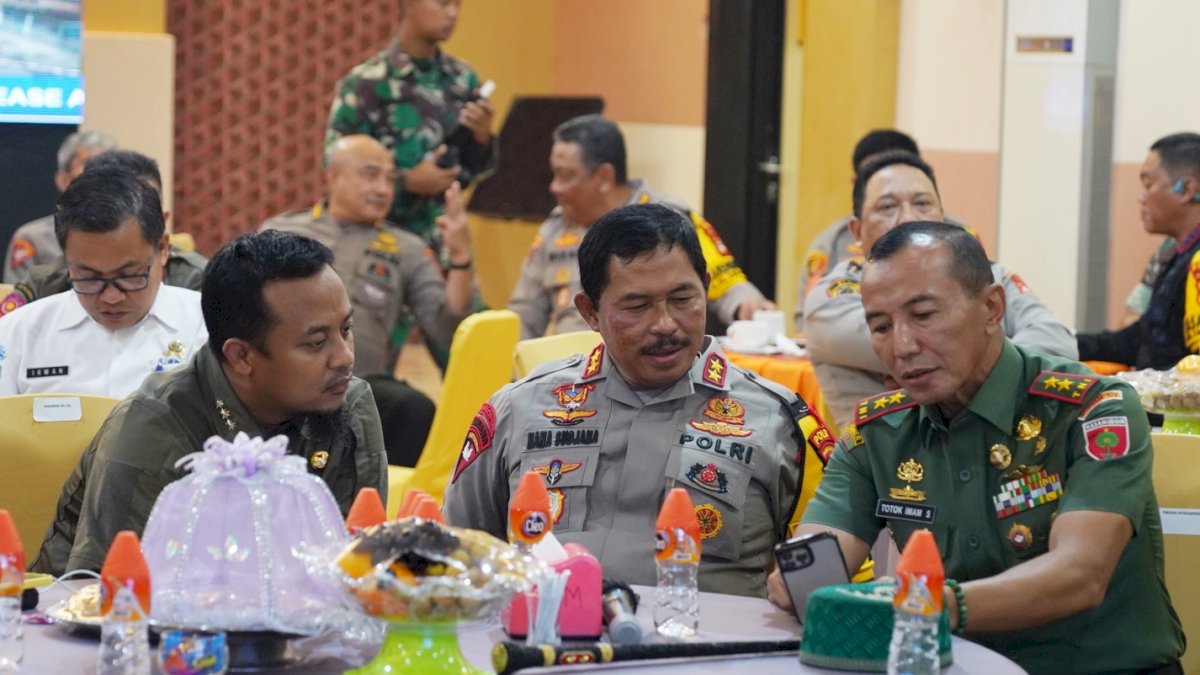 Pergantian Tahun di Sulsel Berjalan Lancar dan Aman, Andi Sudirman Beri Apresiasi