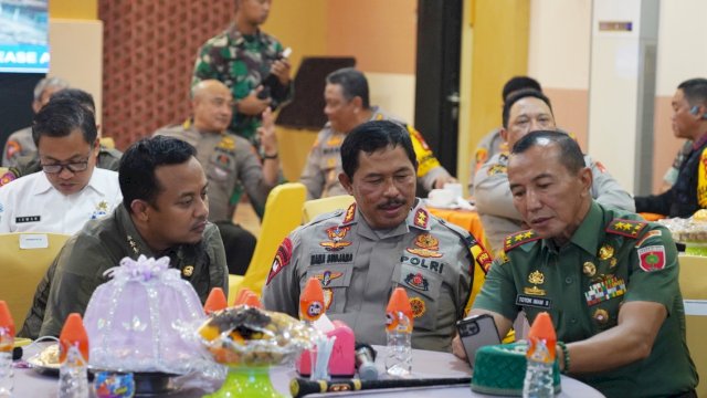istimewa