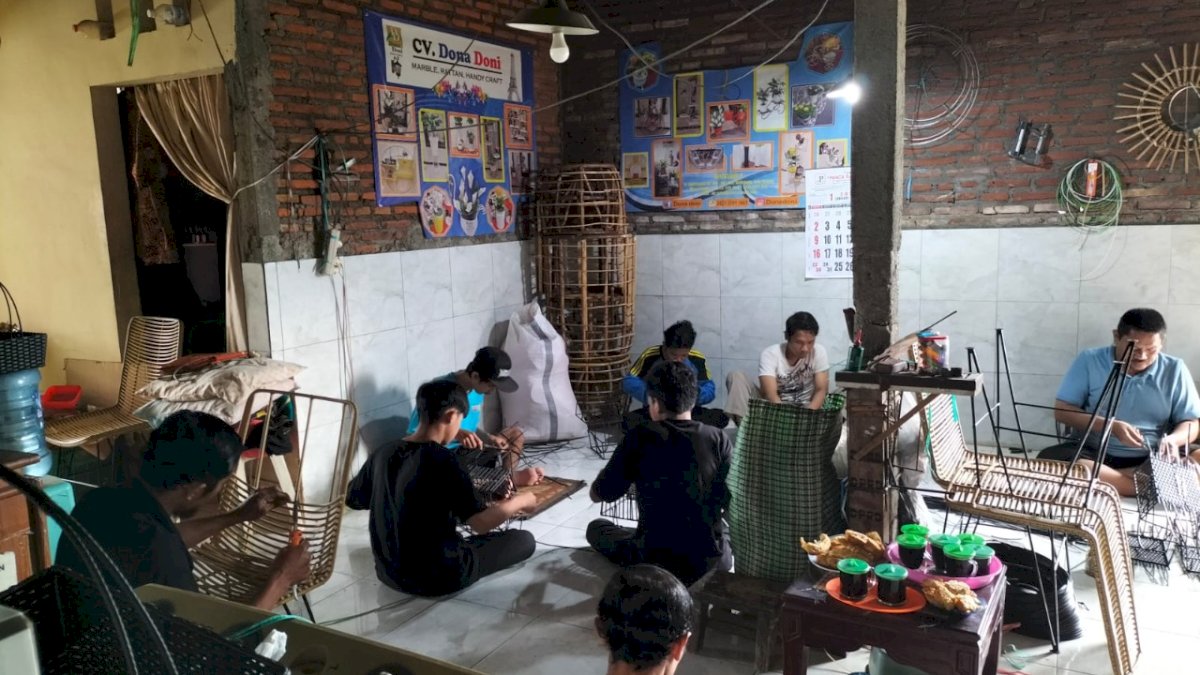 Nyaris Bangkrut, Pengusaha Anyaman Rotan Ini Pulih dan Semakin Tangguh Berkat BRI
