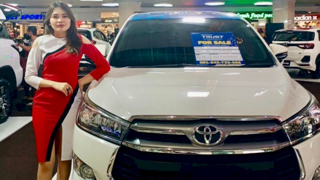 Pameran unit Toyota Trust di Mall Ratu Indah (dokumen: istimewa)