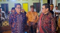 Pj Gubernur Sulbar Bersama Rektor UNM Kompak Hadiri Hari Jadi Desa Batetangnga