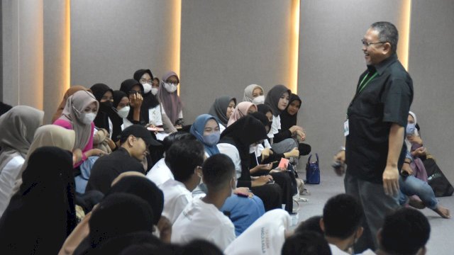 Yayasan Hadji Kalla gelar workshop motivasi dan pengembangan diri kepada penerima beasiswa Kalla (dokumen: istimewa)