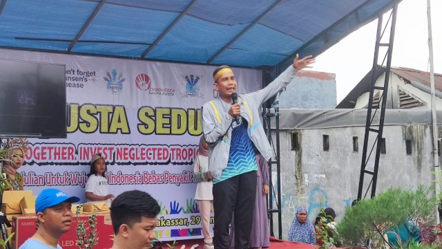 Ketua DPRD Kota Makassar Rudianto Lallo hadiri peringatan Hari Kusta se Dunia di Kompleks Penderita Kusta Bongaya. (Foto: Jahir Majid/Sulselsatu.com)