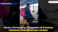 VIDEO: Perahu Pemancing Tenggelam di Perairan Makassar Usai Dihantam Ombak
