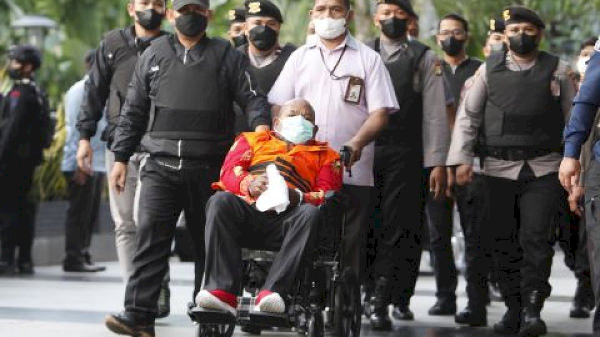 KPK Cegah 5 Orang Keluar Negeri terkait Kasus Lukas Enembe