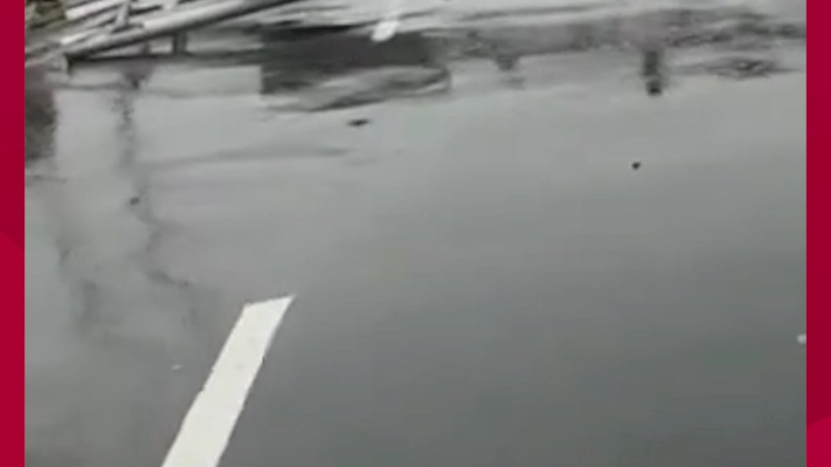 VIDEO: Tiang Rambu Petunjuk Arah dari Makassar-Makassar Roboh