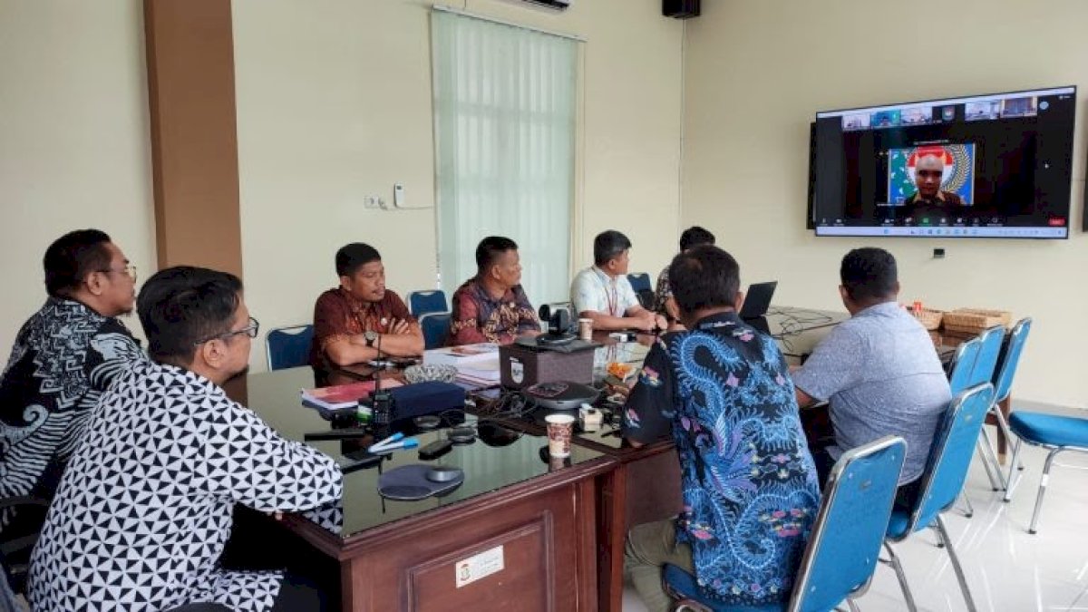 Hadiri Rakor P3DN, Kadisdag Makassar Beberkan Manfaat Penggunaan Produk Dalam Negeri