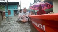 Waspada Banjir! Ratusan Warga Manggala Sudah Mengungsi ke Masjid