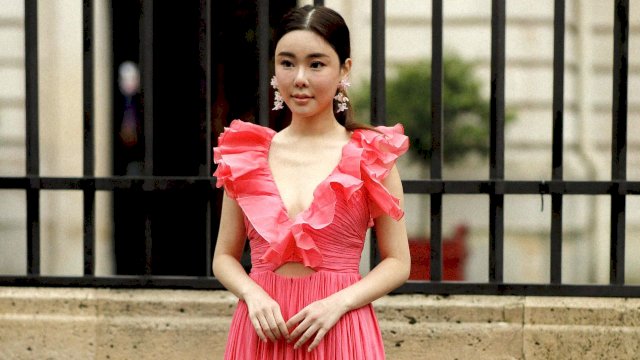 Model Hong Kong Abby Choi. (Foto: Marie-Paola Bertrand-Hillion/Abaca Press/SIPA/AP)