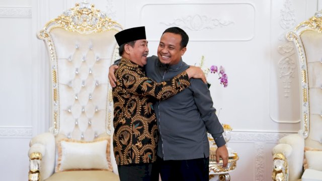 Gubernur Sulsel Andi Sudirman Sulaiman bersama Bupati Sidrap Dollah Mando. Ist