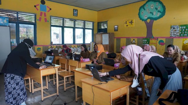 Pengabdian pada masyarakat Kalla Institite (dokumen: istimewa)