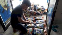 NasDem Makassar Salurkan Bantuan ke Warga Korban Banjir