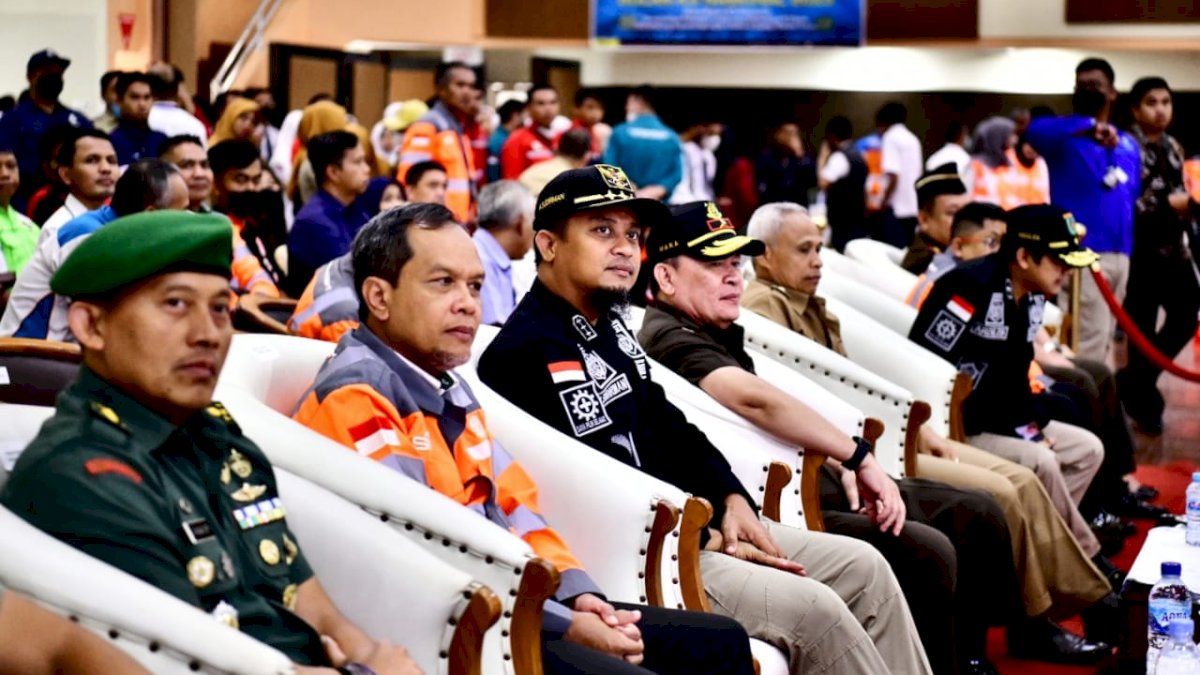 Gubernur Andi Sudirman Minta K3 Harus Dibudayakan dan Jadi Prioritas