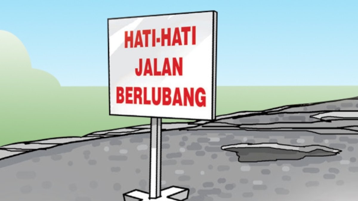 Ruas Hertasning-Aroepala Rusak, Pemkot: Iya-iya-iya Hanya Itu Respons Pemprov
