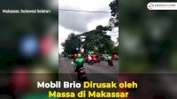 VIDEO: Kabur dan Tabrak Pengendara Usai Isi BBM, Mobil Brio Dirusak oleh Massa di Makassar