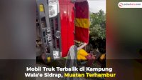 VIDEO: Mobil Truk Terbalik di Kampung Wala’e Sidrap, Muatan Terhambur