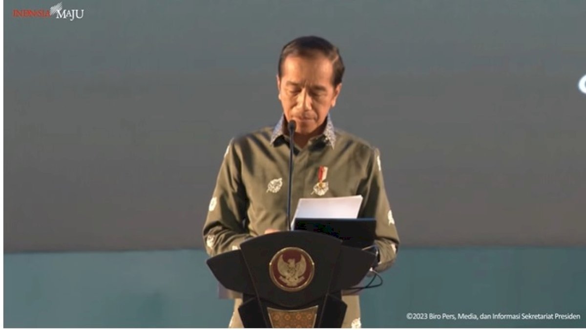 Masyarakat Dibombardir Berita Receh, Jokowi: Kita Kehilangan Jurnalisme Autentik