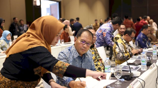 istimewa