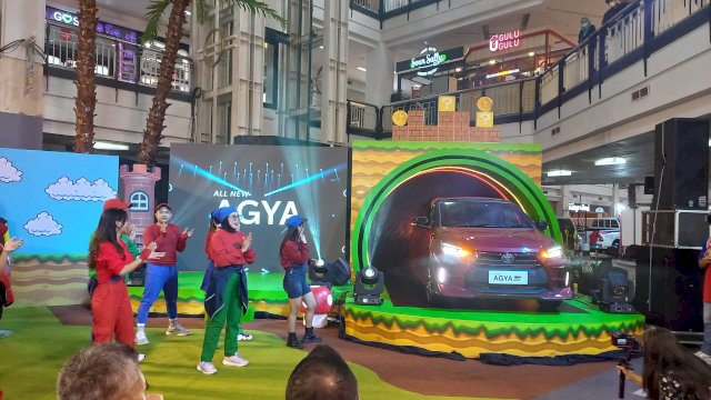 Peluncuran All New Agya dan All New Agya GR Sport di Mall Ratu Indah (Sri Wahyu Diastuti / Sulselsatu.com)