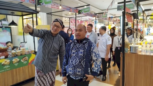 Kadis Pariwisata Muhammad Roem saat berkunjung ke MTF Marmet didampingi CEO Terkini.id Adhi Santoso (dokumem: istimewa)
