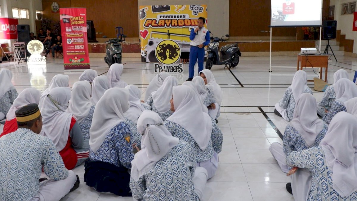 Astra Motor Sulsel Kunjungi SMAN 5 Makassar, Gencar Jalankan Misi Temukan Duta #Cari_Aman