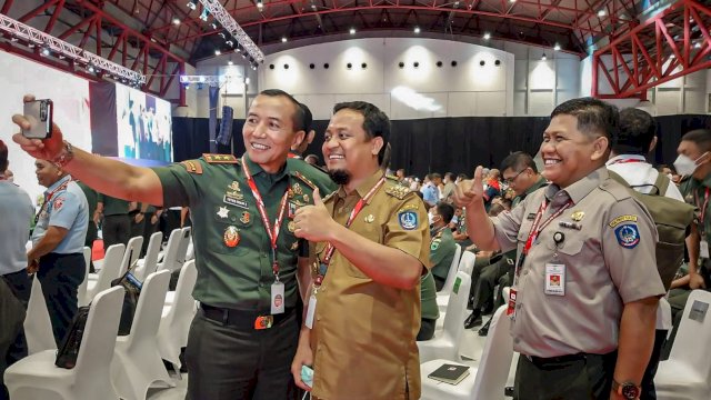 istimewa
