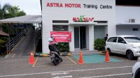 Dorong Keselamatan Saat Berkendara, Astra Motor Sulsel Safety Riding Bersama PT Berca Schindler Lifts Makassar