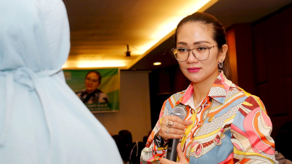 3 Persoalan Ini Jadi Temuan Debbie Rusdin Saat Reses di Kecamatan Makassar