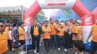 Syaharuddin Alrif Bersama Kapolres Sidrap Lepas Peserta Bhayangkara 77 Color Run 2023