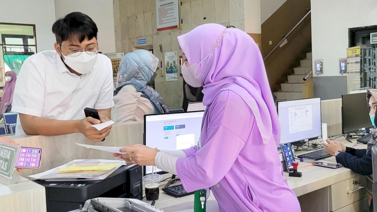 Pemkot Makassar Raih Penghargaan Akses Layanan Kesehatan Mudah dan Adil