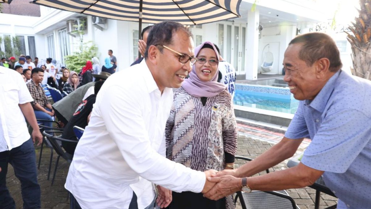 Danny Pomanto Pererat Silaturahmi dengan Tomas Sidrap