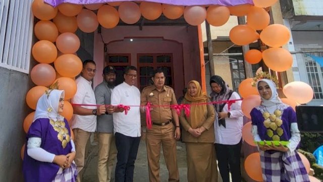 Peresmian 3Kiosk untuk memudahkan pelayanan bagi pelanggan IOH (dokumen: istimewa)