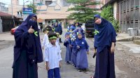 TK IT Al Fatih Sambut Ramadan dengan Pawai Keliling