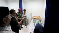 Andi Sudirman Doakan dan Santuni Korban Rubuhnya Kubah Masjid di Makassar