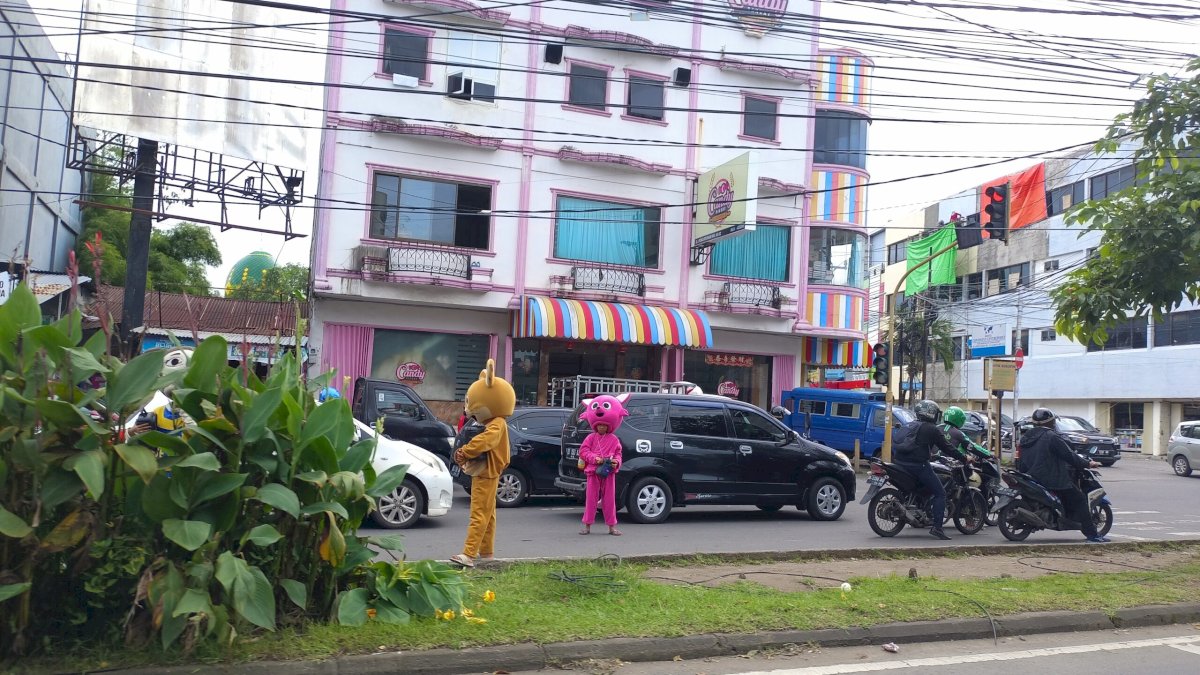 Dewan Keluhkan Kinerja Pemkot Makassar Tangani Maraknya Anjal