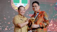 Kabupaten Barru Raih UHC 2023, Diserahkan Langsung Oleh Menteri Dalam Negeri