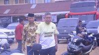 Ketua DPRD Luwu Timur Aripin Dampingi Walikota Pare-Pare mengunjungi Pasar Tradisional Wawundula
