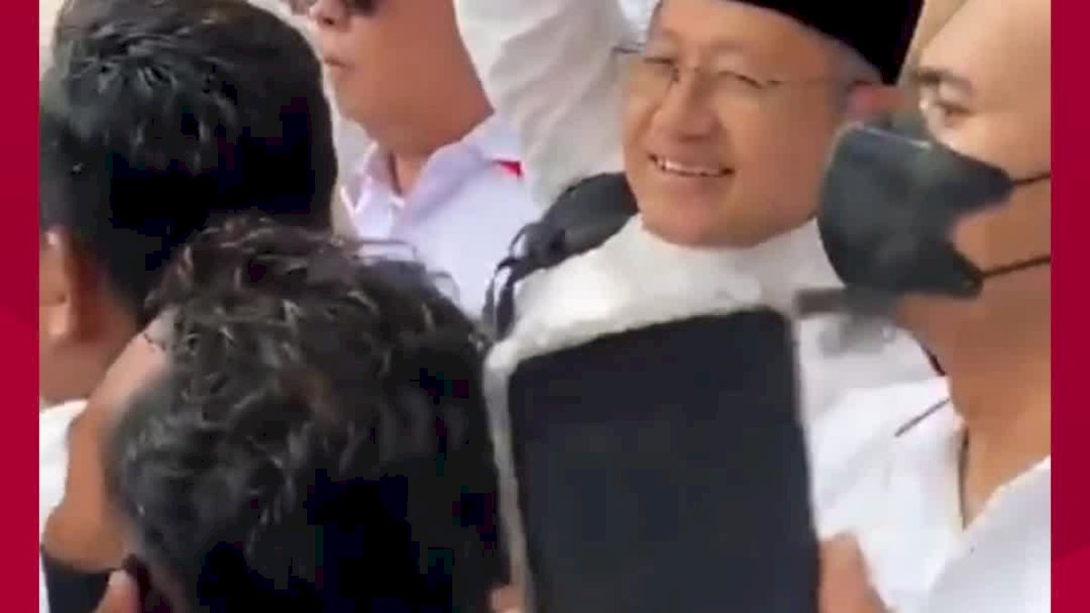 VIDEO: Anas Urbaningrum Resmi Bebas dari Lapas Sukamiskin