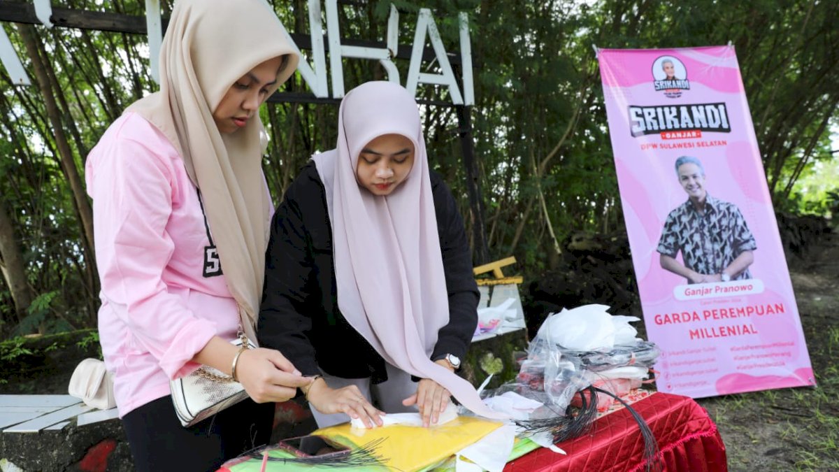 Jadi Peluang Bisnis Baru, Srikandi Ganjar Latih Milenial Buat Boneka dari Plastik Daur Ulang di Sulsel