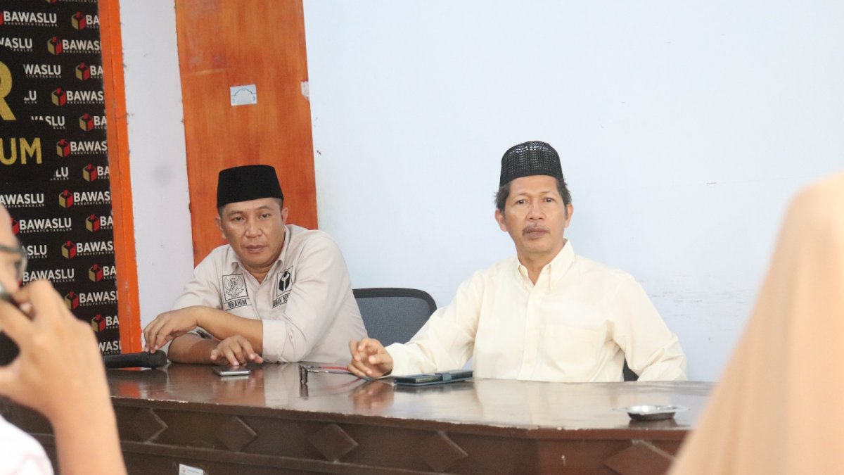 Saiful Jihad Tekankan ke Panwaslucam Bawaslu Takalar Agar Lindungi Hak Pilih Warga
