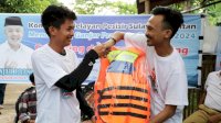 Komunitas Nelayan Pesisir Dukung Ganjar Beri Bantuan Bahan Jaring dan Pelampung kepada Pelaut di Kabupaten Gowa