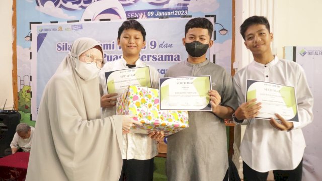 istimewa