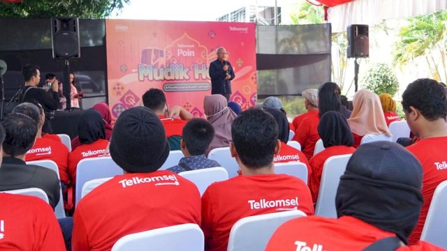 Seremonial pelepasan peserta mudik dari donasi poin Telkomsel (dokumen: istimewa)
