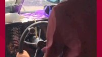 VIDEO: Kapal Evelyn Calisca Tenggelam Usai Tabrak Kayu, 36 Penumpang Selamat