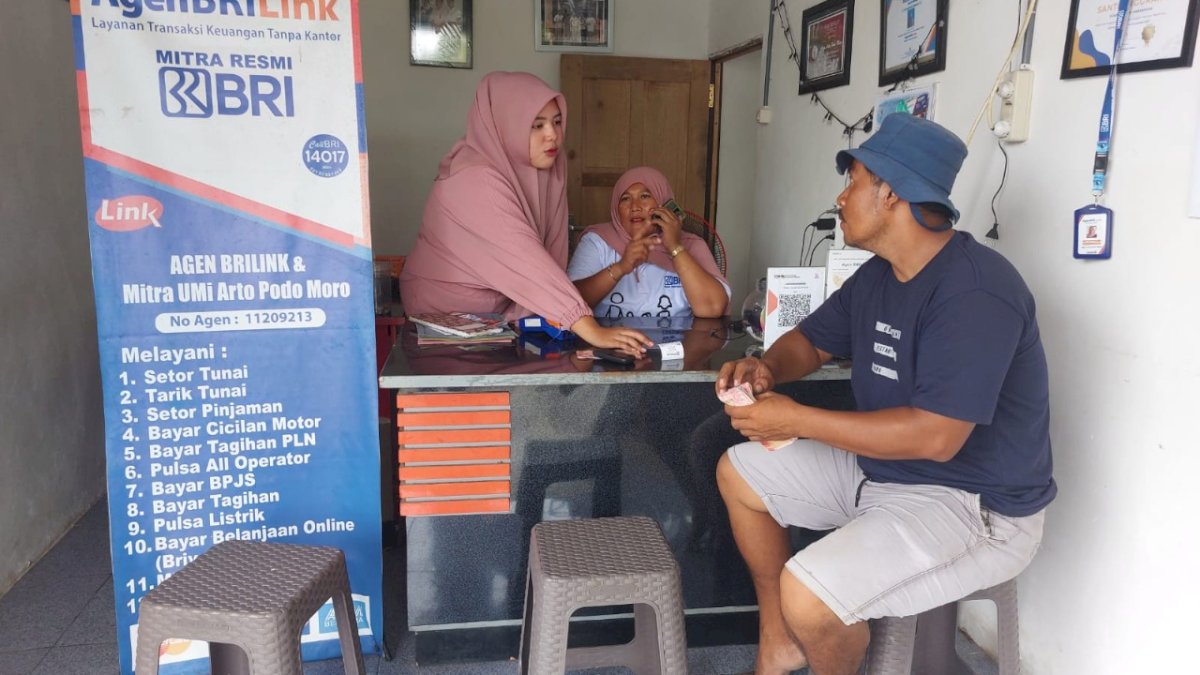 AgenBRILink Tak Henti Layani Kebutuhan Transaksi Masyarakat Selama Hari Libur