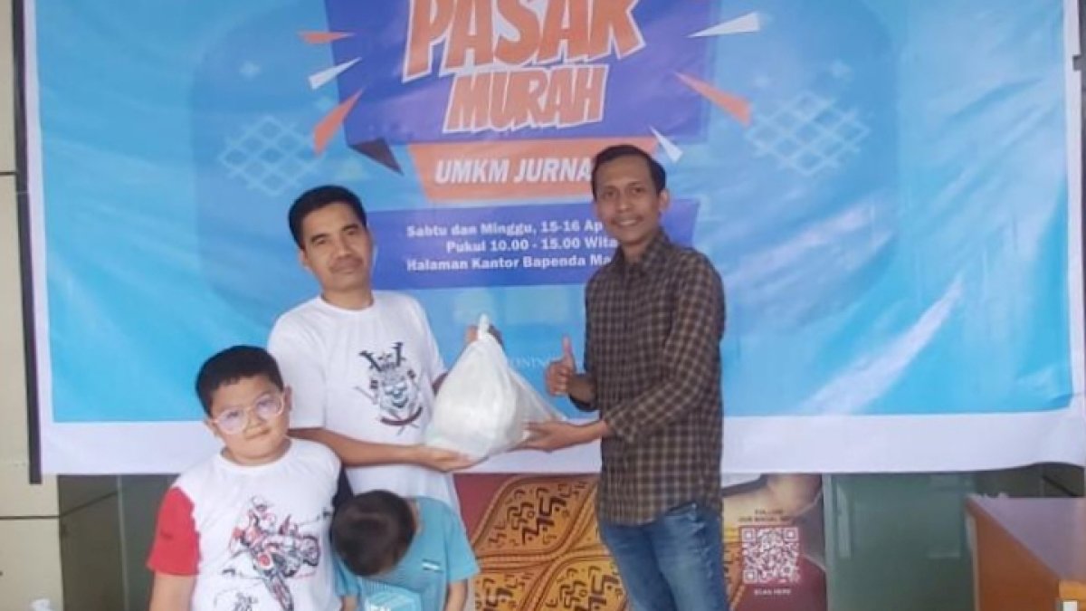Pasar Murah PJI Sulsel Diserbu Warga