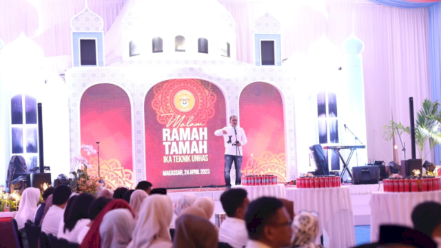 istimewa