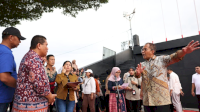 Wali Kota Danny Pomanto Pimpin Gladi Pertunjukan Tari Pakarena di Atas 200 Kapal Nelayan