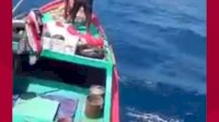 VIDEO: Kapal Nelayan Asal Cilacap Terbakar di Samudra Hindia