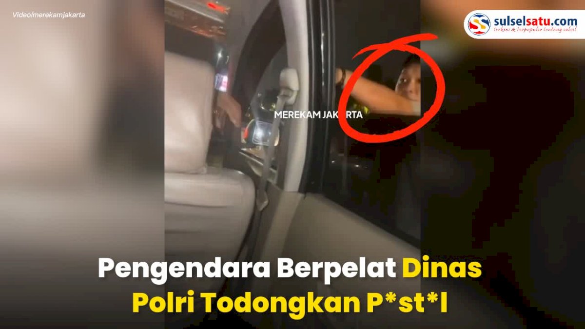 VIDEO: Viral, Pengendara Berpelat Dinas Polri Todongkan Pistol ke Sopir Taksi Online
